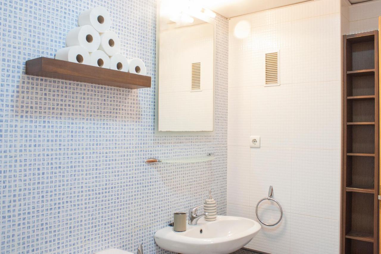 Zenith Apartment, Malaga City Center Buitenkant foto