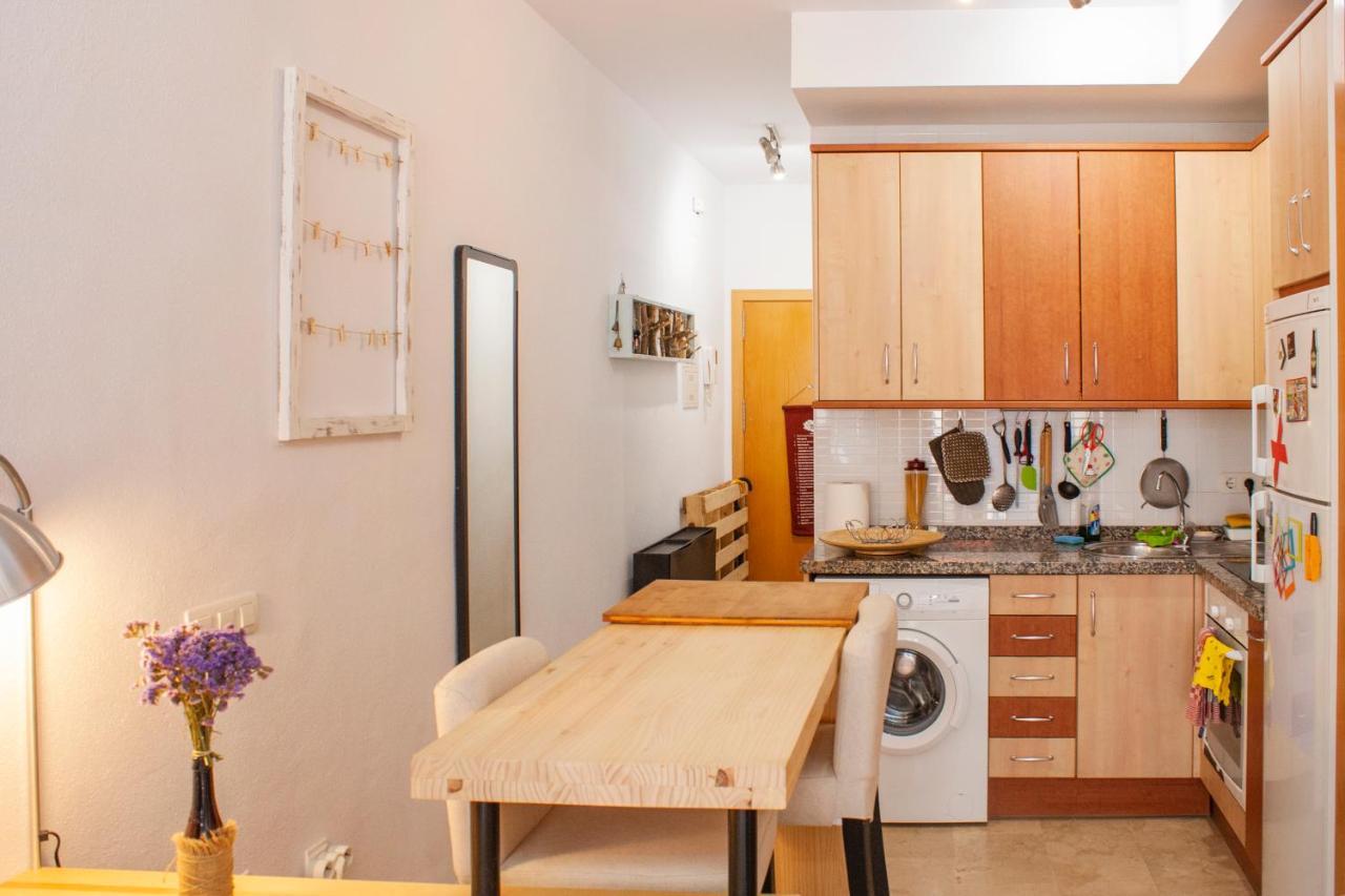 Zenith Apartment, Malaga City Center Buitenkant foto