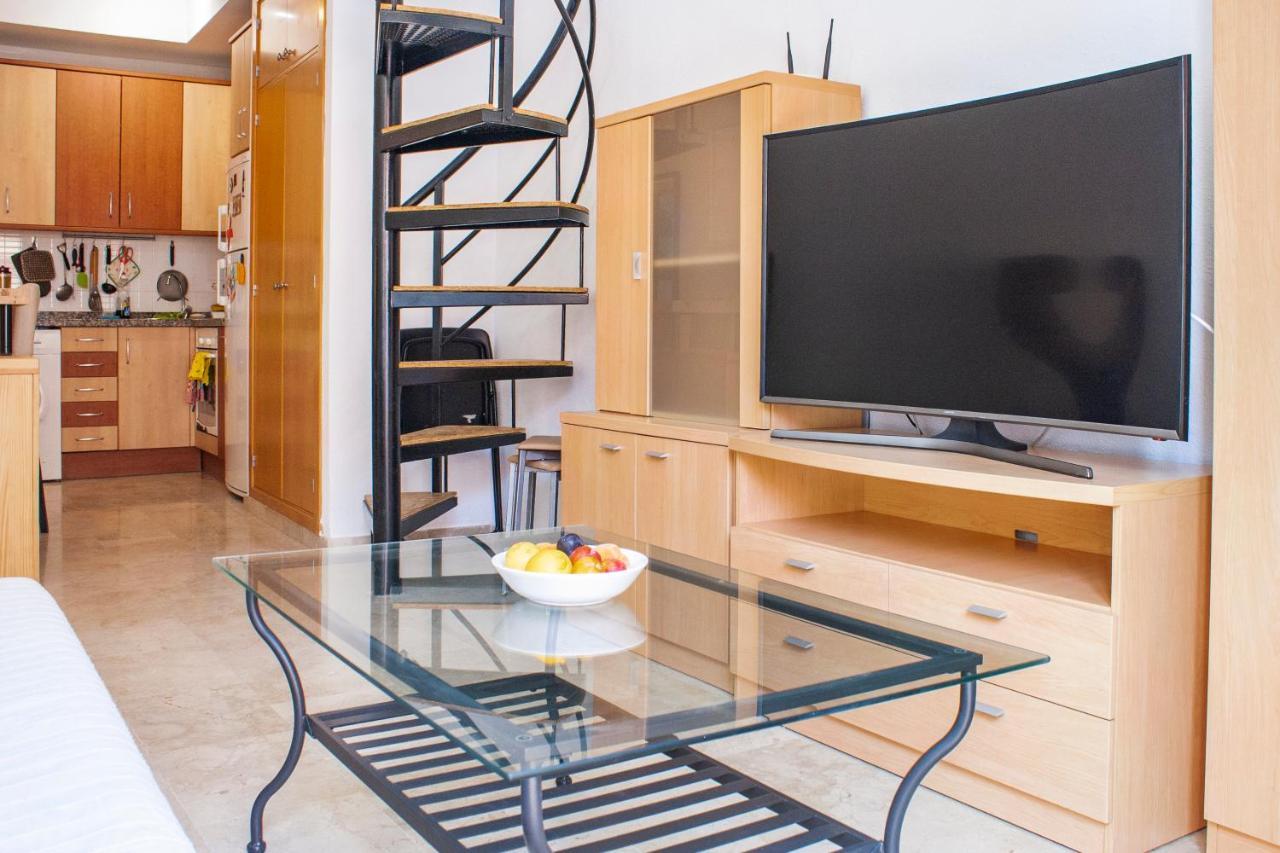 Zenith Apartment, Malaga City Center Buitenkant foto